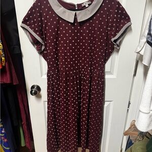 DownEast Burgundy Polka Dot Midi Dress with Light Gray Collar